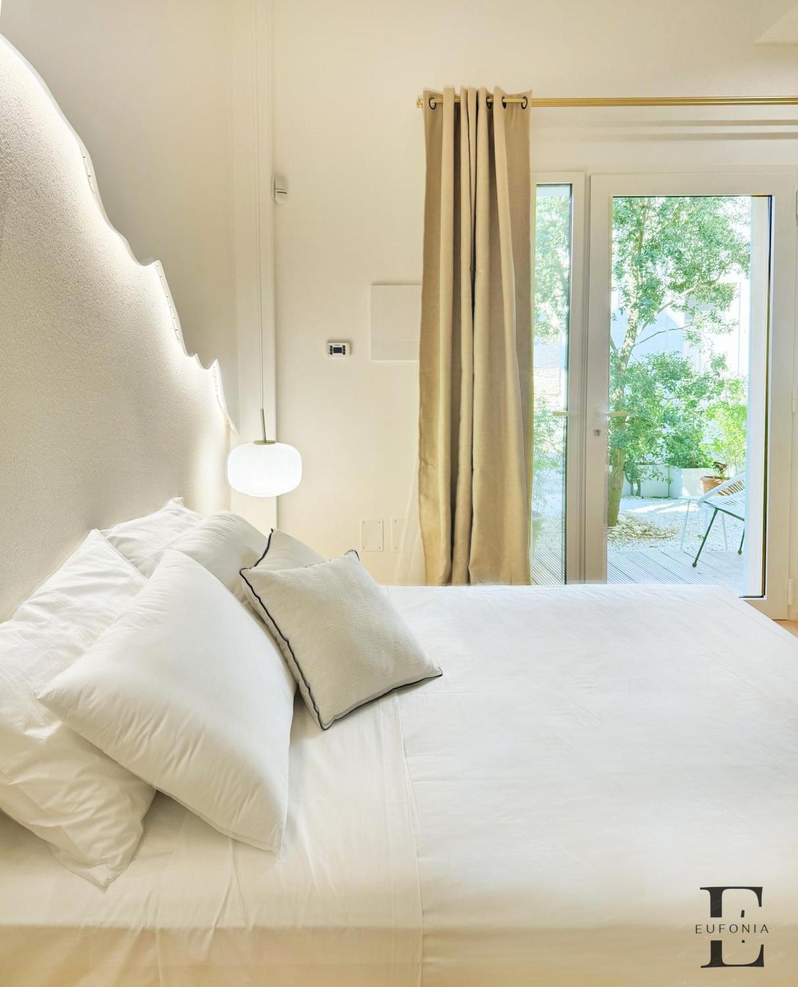 レッチェ Eufonia Bed & Breakfast エクステリア 写真