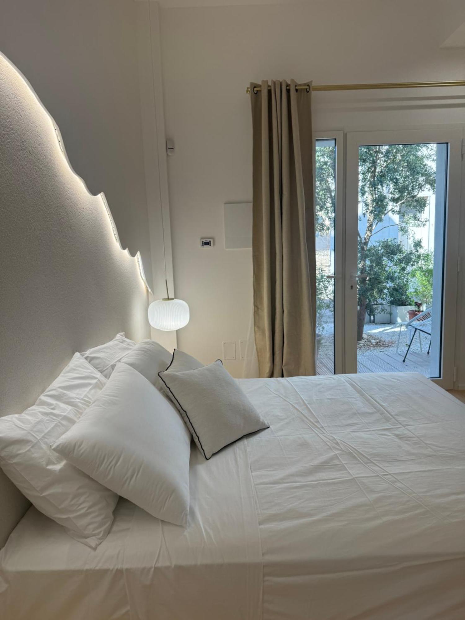 レッチェ Eufonia Bed & Breakfast エクステリア 写真